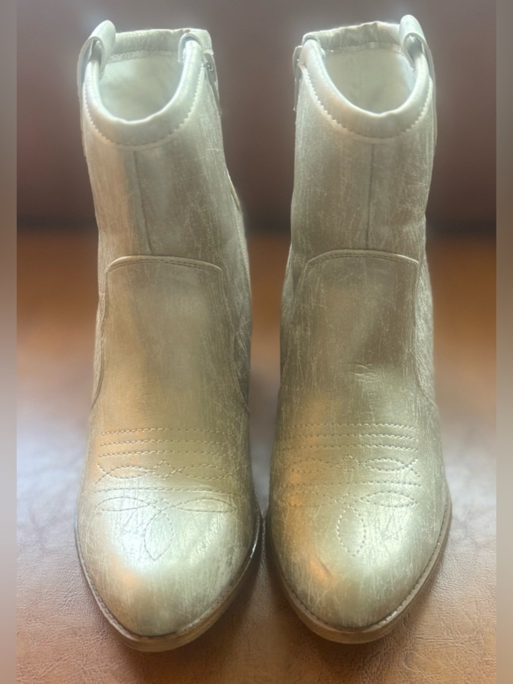 Dirty Laundry Unite Western Bootie Metallic Silver Boho Western 9.5 Side Zip - Picture 4 of 10